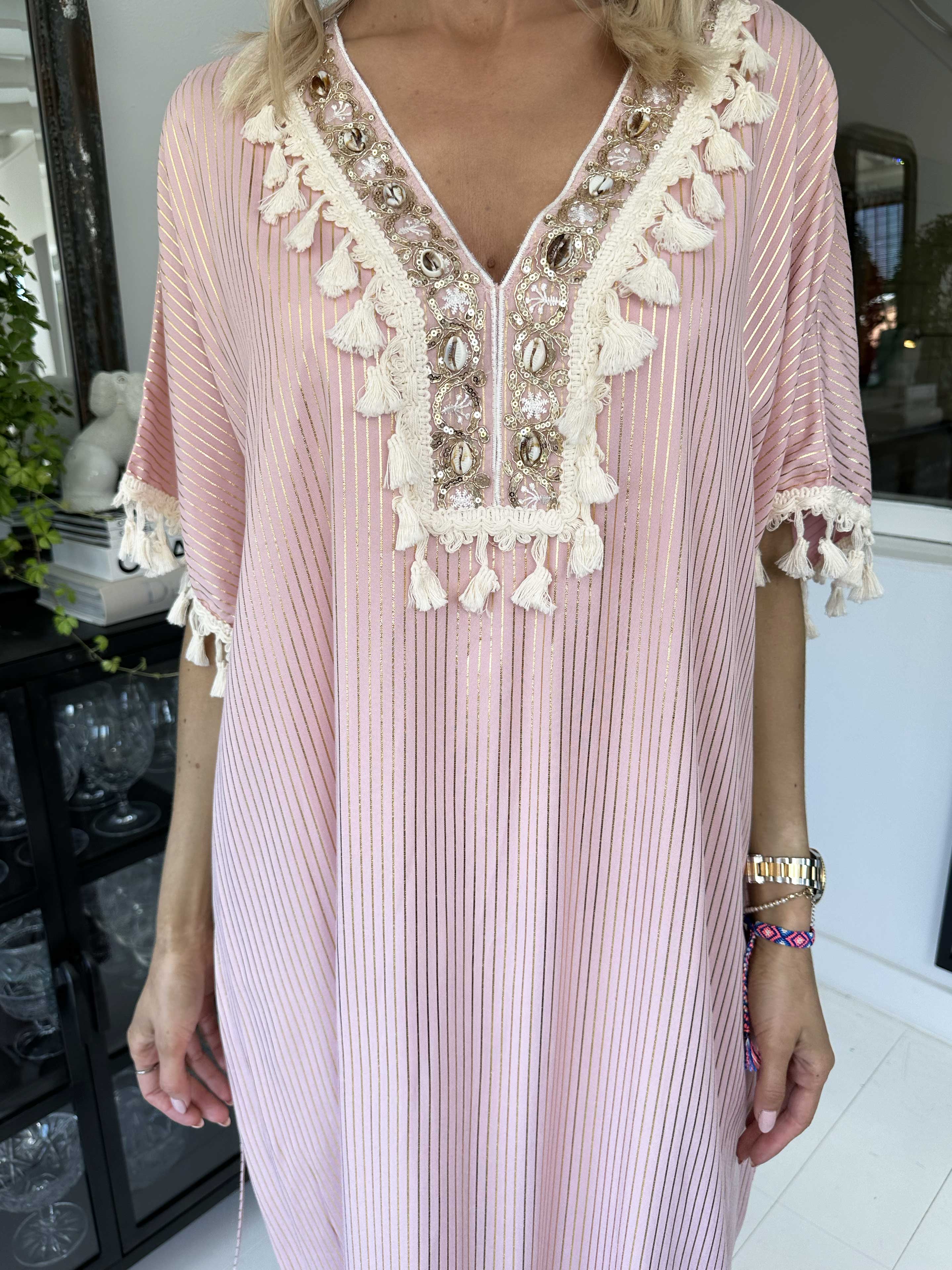 Dua Stripe - Lang tunikakjole med søde broderet detaljer